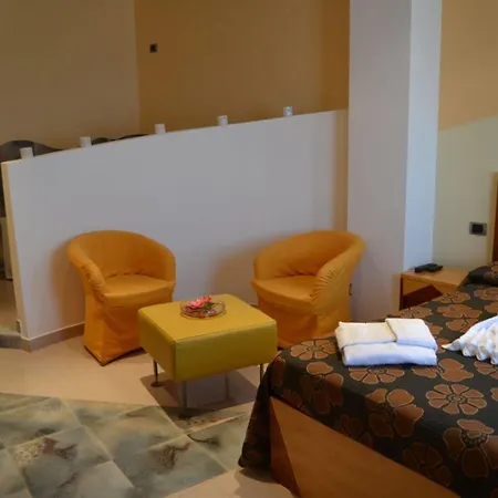 Piccadilly Restaurant And Hotel Santa Maria al Bagno