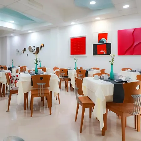 Piccadilly Restaurant And