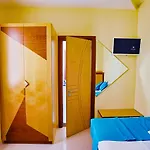 Piccadilly Hotel Otel