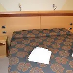 Piccadilly Hotel 3* Santa Maria al Bagno