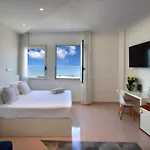 Piccadilly Hotel