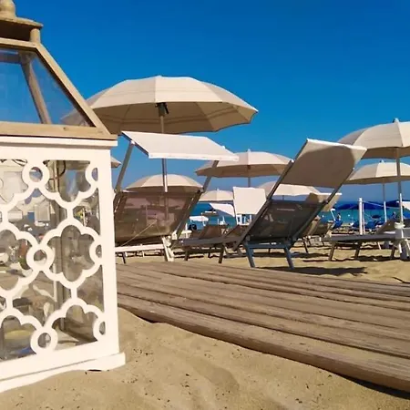 Piccadilly Restaurant And Hotel Santa Maria al Bagno