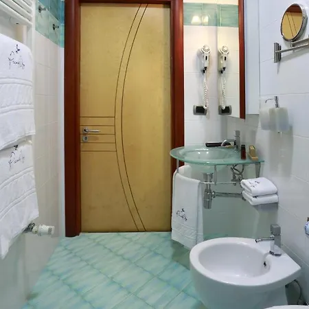 Piccadilly Restaurant And 3* Santa Maria al Bagno