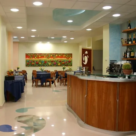 Piccadilly Restaurant And Hotel Santa Maria al Bagno