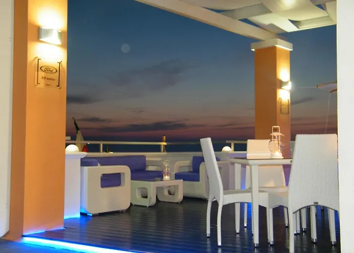 Piccadilly Hotel