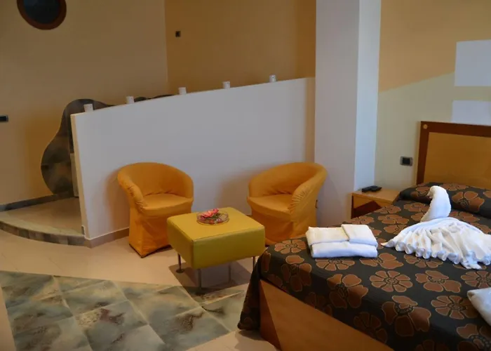 Piccadilly Hotel Szálloda Santa Maria al Bagno