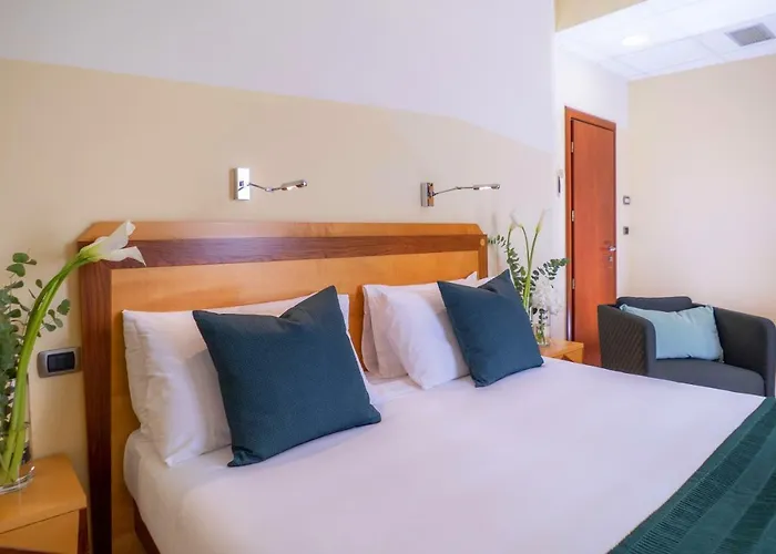 Otel Piccadilly Restaurant And Santa Maria al Bagno