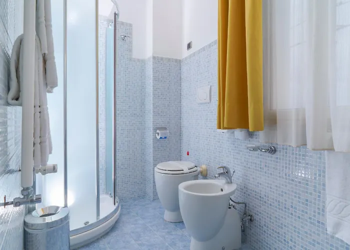 Szálloda Piccadilly Hotel